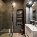 Silver شقة *